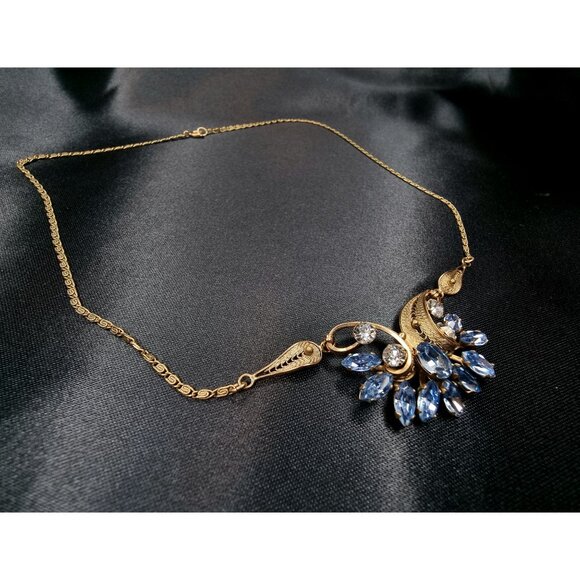 Rare Find Vintage Van Dell Gold-Tone Necklace With Blue Rhinestones Floral - Picture 3 of 5